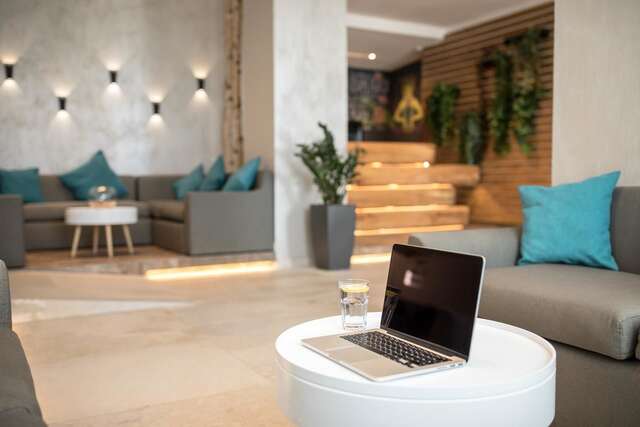 Отель Hotel Rozmarin Предял-47